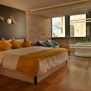 Vaway Hotel